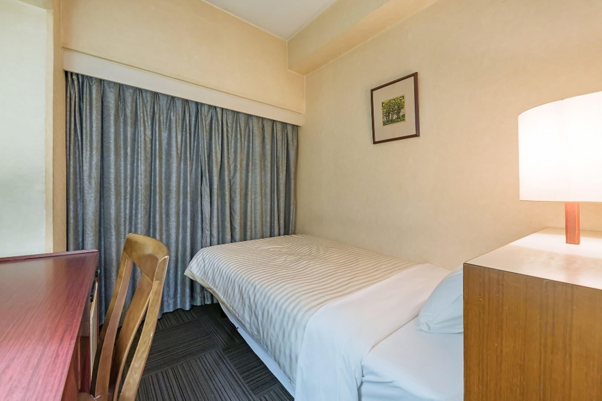 Akasaka Yoko Hotel Токіо Екстер'єр фото